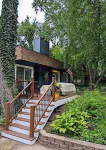 497 Elkinford Dr White Lake Twp, MI 48383