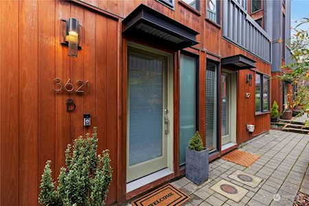 3621 Interlake Ave N #B Seattle, WA 98103