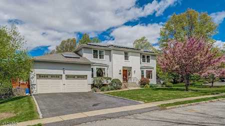 2 Murphy Ct West Orange Twp., NJ 07052