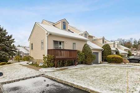 16 Lapis Cir West Orange Twp., NJ 07052