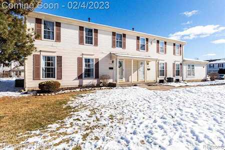 7024 Harvard Ln Canton Twp, MI 48187