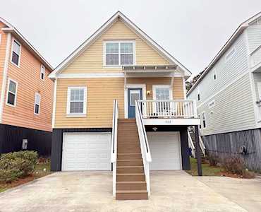 1022 Hunley Waters Circle North Charleston, SC 29405