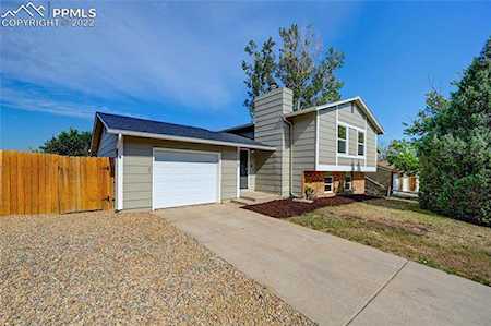7570 Sunny View Lane Colorado Springs, CO 80911