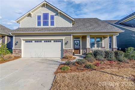 1521 Liberty Row Dr Tega Cay, SC 29708
