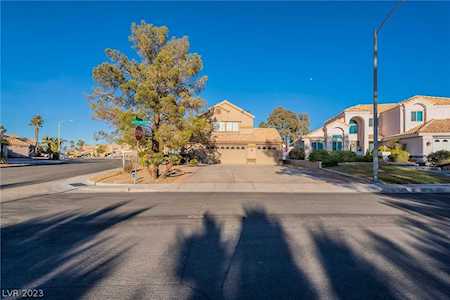 2625 White Pine Circle Henderson, NV 89074