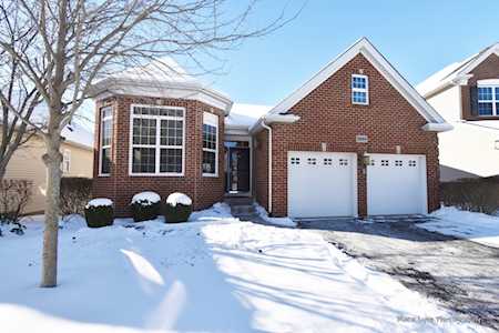 3895 Kingsmill Dr Elgin, IL 60124