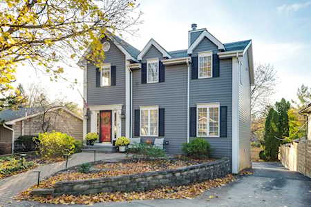 339 Butterfield Ln Libertyville, IL 60048