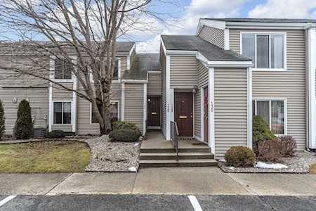 126 Nassau Dr #126 Springfield, MA 01129