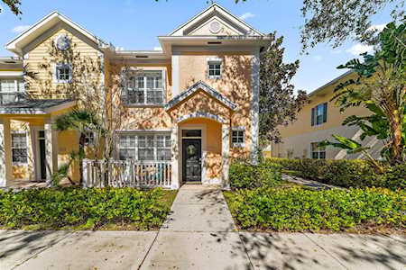 105 Santiago Drive #106 Jupiter, FL 33458