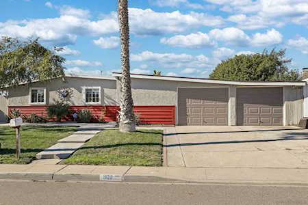 928 Guatay Ave Chula Vista, CA 91911