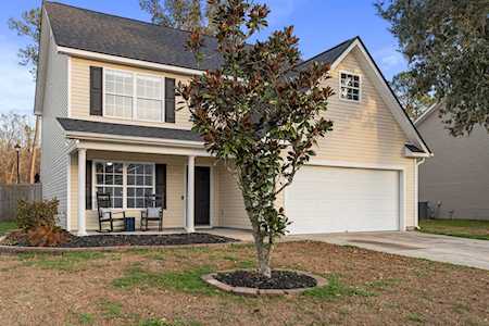 300 Greens Ct Goose Creek, SC 29445