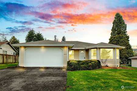 8087 Kispiox Rd Blaine, WA 98230