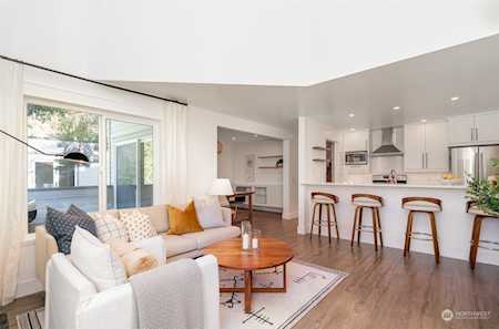 4415 145th Ave NE #H8 Bellevue, WA 98007