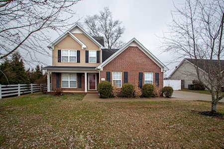 1922 Saint Andrews Dr Murfreesboro, TN 37128