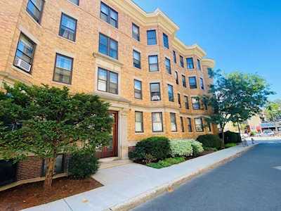 1 Newport Rd #5 Cambridge, MA 02140