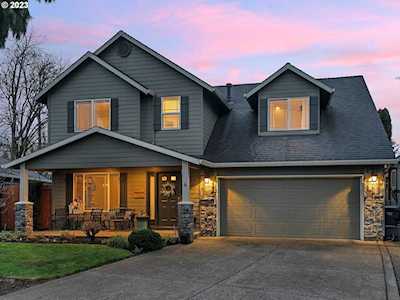 13179 Gaffney LN Oregon City, OR 97045