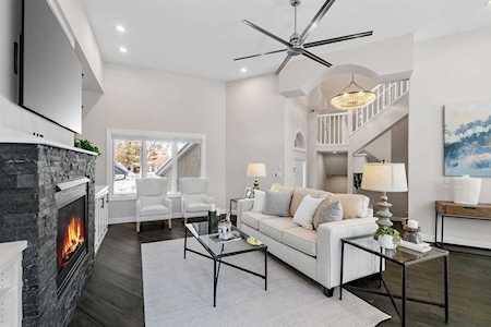 405 River Street Minneapolis, MN 55401
