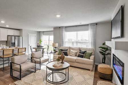 4583 SE Ember Ln West Des Moines, IA 50265