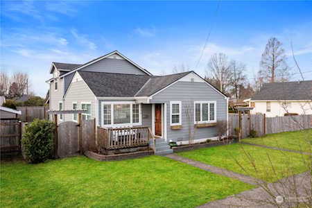 1956 Lafromboise St Enumclaw, WA 98022