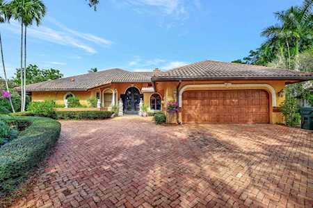 2215 NW 58th Street Boca Raton, FL 33496