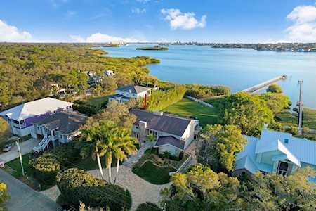 12992 Poinsettia Ave Seminole, FL 33776