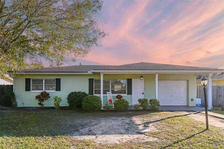 9812 48th Ave N St. Petersburg, FL 33708