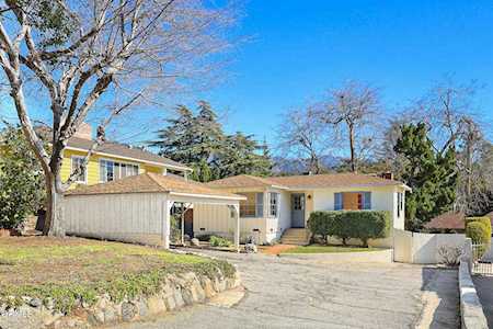 4862 La Canada Blvd La Canada Flintridge, CA 91011