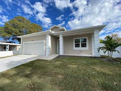 281 Diogenes St Dunedin, FL 34698