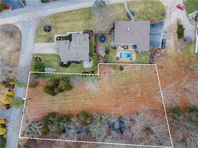 17 Cocumcussoc Way North Kingstown, RI 02852
