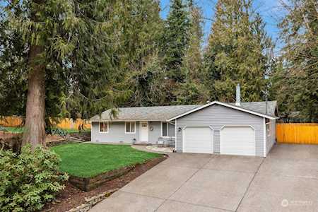 10221 318th Ave NE Carnation, WA 98014