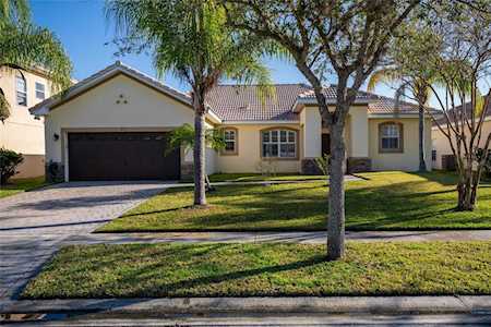 3932 Port Sea PLACE Kissimmee, FL 34746