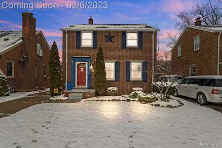 1828 N Rosevere Ave Dearborn, MI 48128