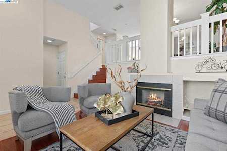 38918 Sailfish Cmn Fremont, CA 94536