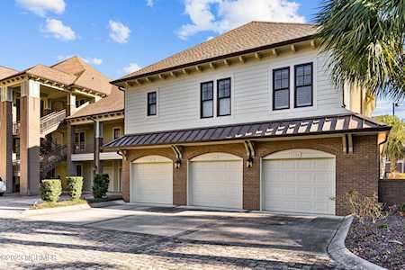 557 Garden Terrace Drive Wilmington, NC 28405