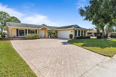 7005 Augusta Blvd Seminole, FL 33777