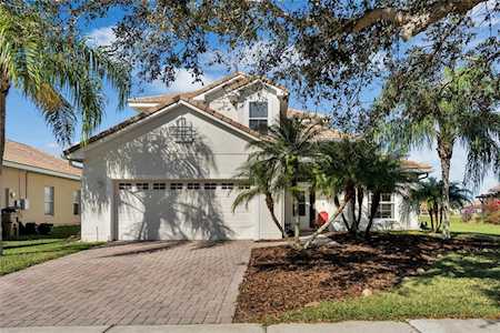 3556 Valleyview Drive Kissimmee, FL 34746