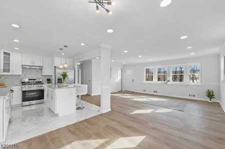 23 Pleasant Valley Way West Orange Twp., NJ 07052