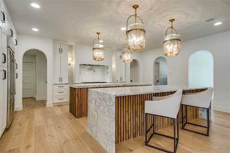 4374 Willow Lane Dallas, TX 75244