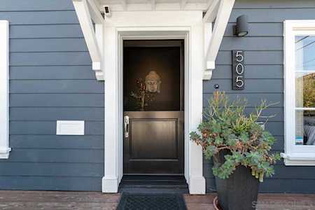 505 Bonair Pl La Jolla, CA 92037