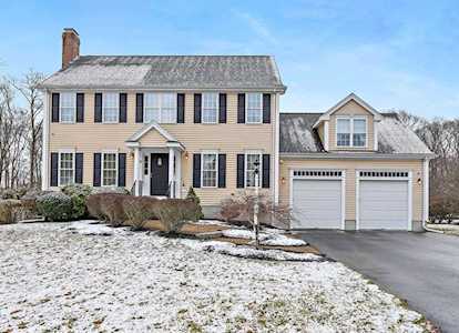 11 Adley Dr Abington, MA 02351