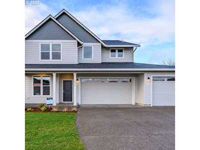 10248 SE Chief Obie RD Happy Valley, OR 97086