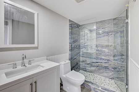 109 Paradise Harbour Boulevard #506 North Palm Beach, FL 33408