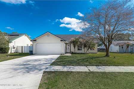 227 Prindle DR E Jacksonville, FL 32225