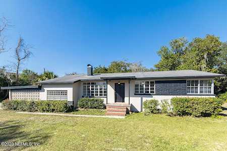 1648 Brookside CIR E Jacksonville, FL 32207