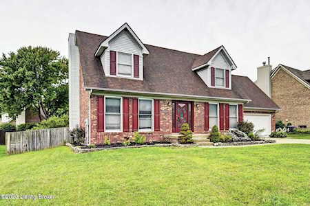 7404 Jonathan Way Louisville, KY 40228