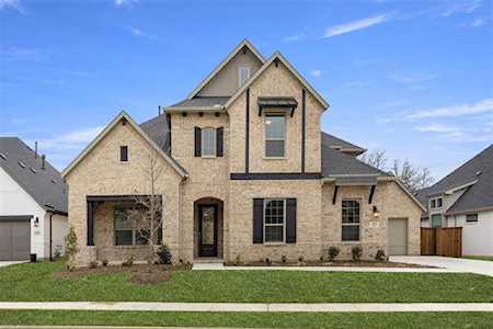 304 Waters Edge Argyle, TX 76226