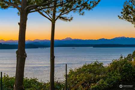 11605 Marine View Dr SW Seattle, WA 98146
