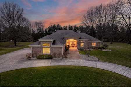 951 N Woodcrest Way Anderson, IN 46012
