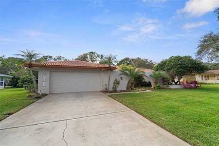2679 Clubhouse Dr S Clearwater, FL 33761
