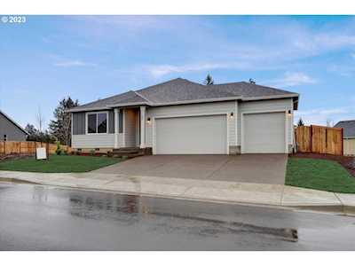 281 W 17th ST Lafayette, OR 97127